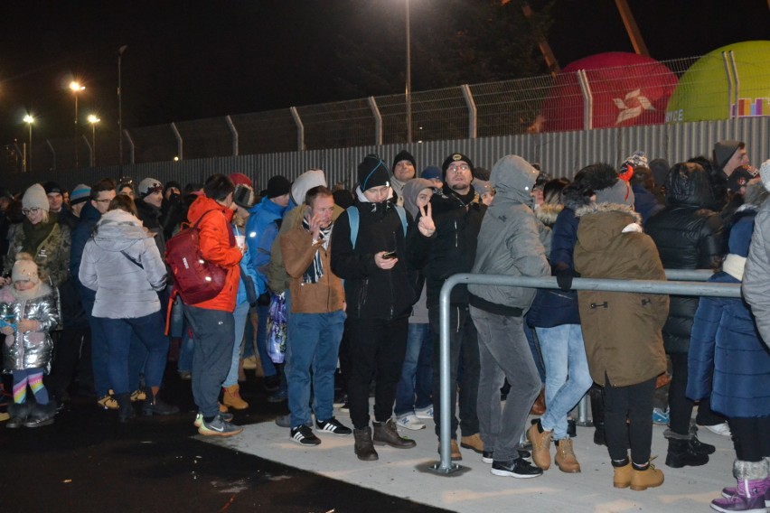 Sylwestrowa Moc Przebojów. Na Stadion Śląski przybyły się bawić tłumy mieszkańców regionu