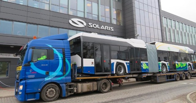 Z fabryki Solaris Bus & Coach SA w Bolechowicach pod Poznaniem wyjechał pierwszy z 50 nowych autobusów elektrycznych zamówionych przez MPK SA w Krakowie.