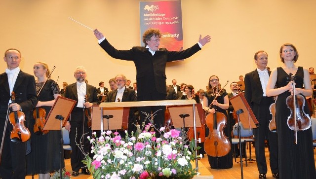 Filharmonia Zielonogórska, 17 marca  2016 r.: koncert Orkiestry Symfonicznej Filharmonii Narodowej pod batutą Jacka Kaspszyka.