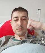 Walka o lek dla piłkarza Pszczółek Krzyśka Talaśki, który czeka na przeszczep płuc. Potrzebna pomoc!