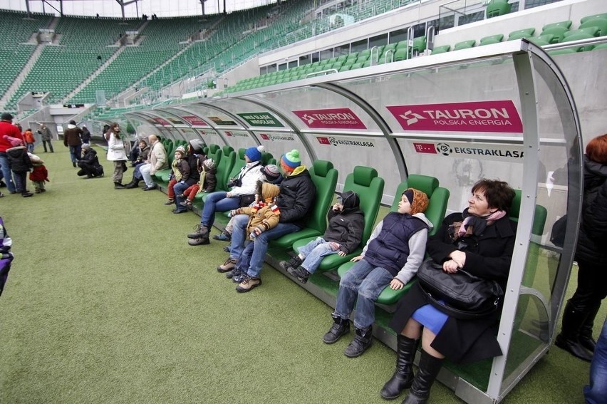 Mikołajki na wrocławskim Stadionie Miejskim (ZDJĘCIA)