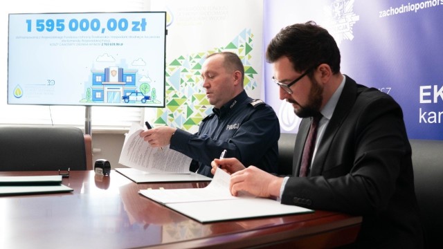 Prawie 1,6 mln zł dofinansowania z Wojewódzkiego Funduszu Ochrony Środowiska i Gospodarki Wodnej w Szczecinie trafi do Komendy Wojewódzkiej Policji.