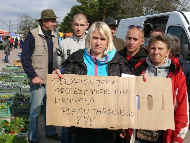 Kupcy w Stalowej Woli protestują i nie chcą handlować w hali