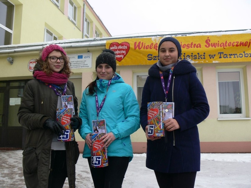 25 Finał WOŚP w Tarnobrzegu. Wolontariusze z puszkami na ulicach