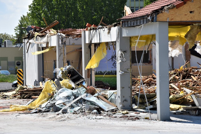 Lidl w Opolu przy ul. Okulickiego - trwa rozbiórka sklepu