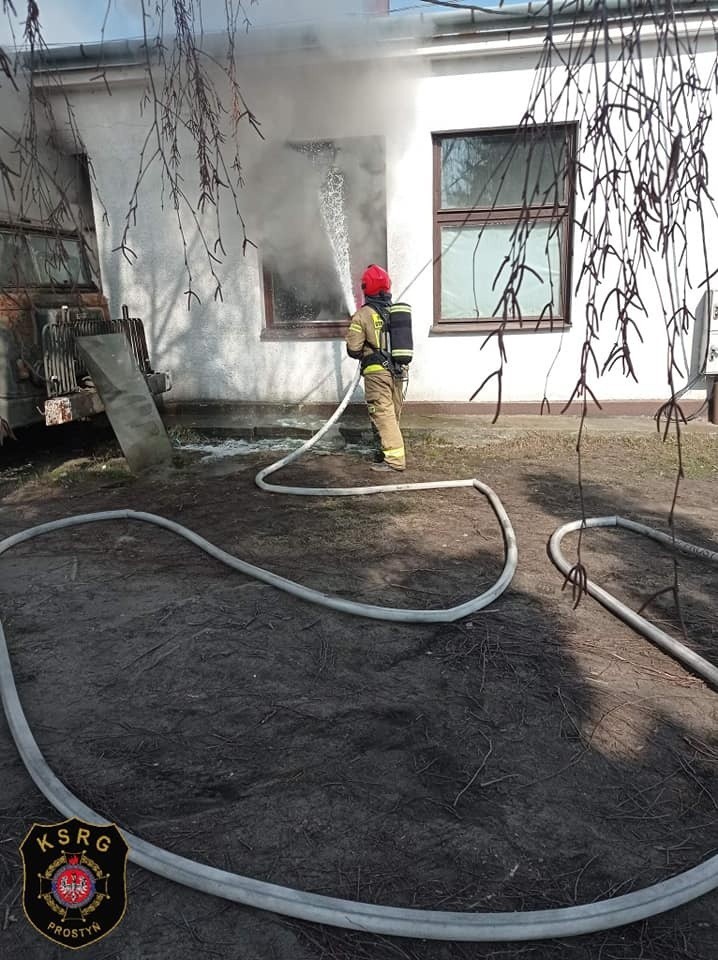 Małkinia Górna. Pożar hali magazynowej przy ul. Nurskiej. 17.03.2022