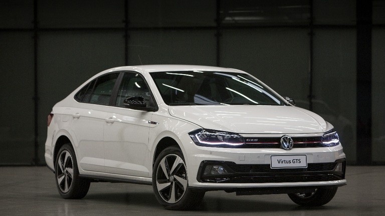 Volkswagen Virtus to czterodrzwiowa wersja modelu Polo. Auto...