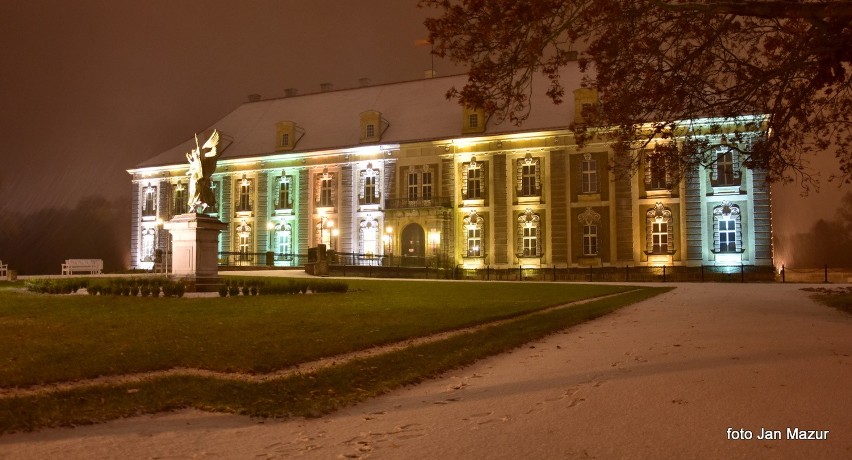 Pałac Książęcy w Żaganiu jest bardzo urokliwy także po...