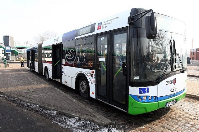 Otrzymaliśmy zapewnienie, że nowe autobusy spółki SPA "Dąbie&#8221; są używane nie tylko do obsługi zamkniętych tras, ale również linii miejskich.