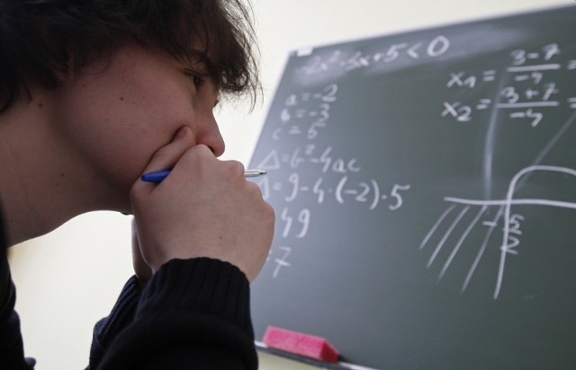 Obawa przed maturą z matematyki sprawia, że korepetycje z tego przedmiotu bierze większość uczniów.