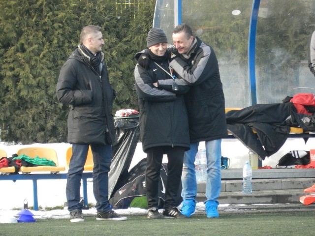 Reakcje trenera Tomasza Hajty podczas sparingu GKS Tychy - Limanovia Limanowa