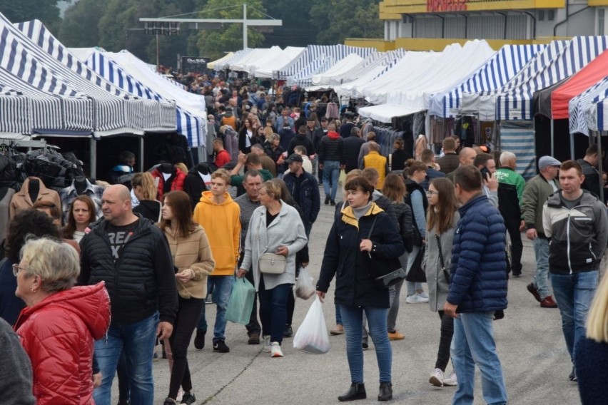 W niedzielę, 26 września giełda w Miedzianej Górze ponownie...