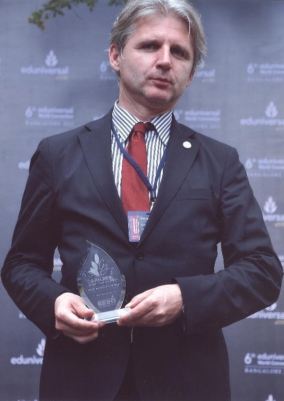 Prof. Cezary Kochalski, prorektor ds. Strategii i Rozwoju...