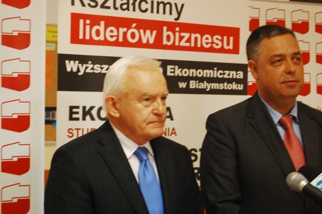 Leszek Miller i szef podlaskiego SLD Krzysztof Bil-Jaruzelski