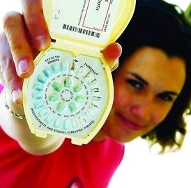 W jednym opakowaniu znajduje się 21 tabletek antykoncepcyjnych
