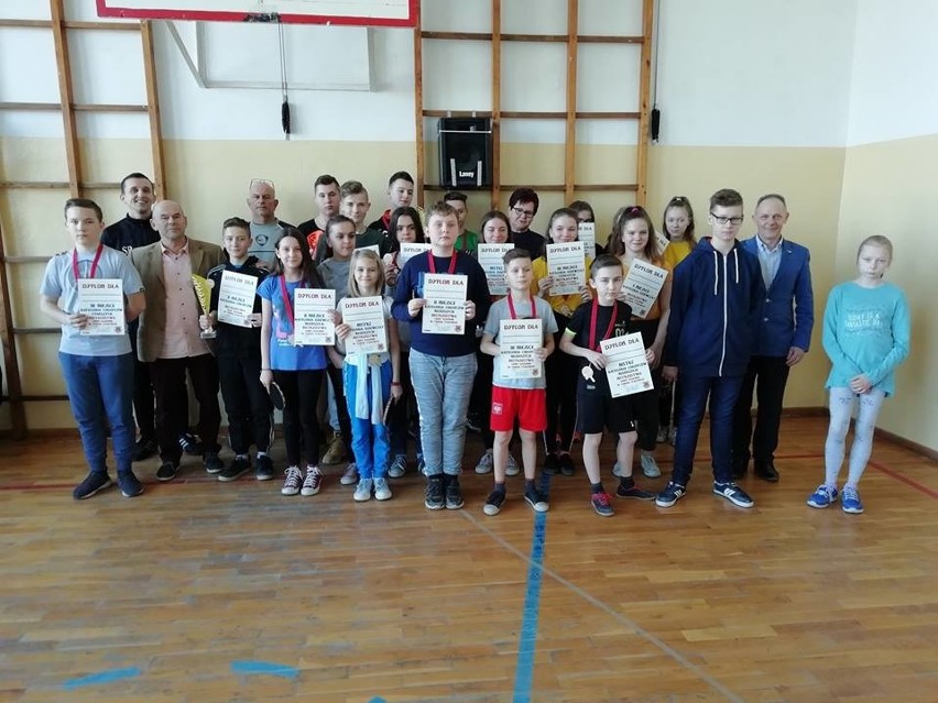 W Szkole Podstawowej w Płonnem odbyły się Mistrzostwa Gminy...