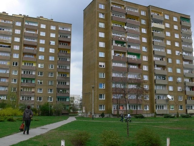 W ramach projektu wymienione zostaną windy, (dwie już wymieniono). Projekt to także montaż 24 kamer, które pojawią się niemalże wszędzie.