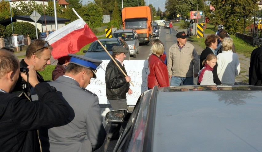 Mieszkańcy Szerokiego blokowali Nałęczowską