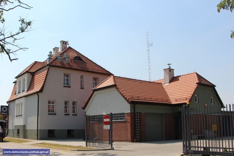 Nowy komisariat w Długołęce