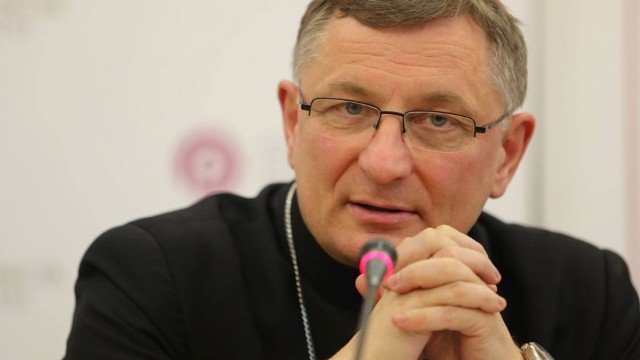 - Mamy konflikt interpretacyjny dotyczący wydarzeń na granicy - mówi ks. biskup Krzysztof Zadarko