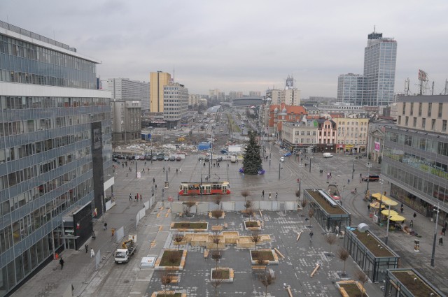 Nowy rynek w Katowicach, plac Kwiatowy, pawilony