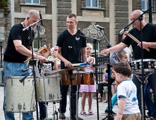 Zielonogórska Grupa Perkusyjna zaprasza na koncert kameralny „Rytmy z różnych stron świata” 4 października 2020 r. całe rodziny