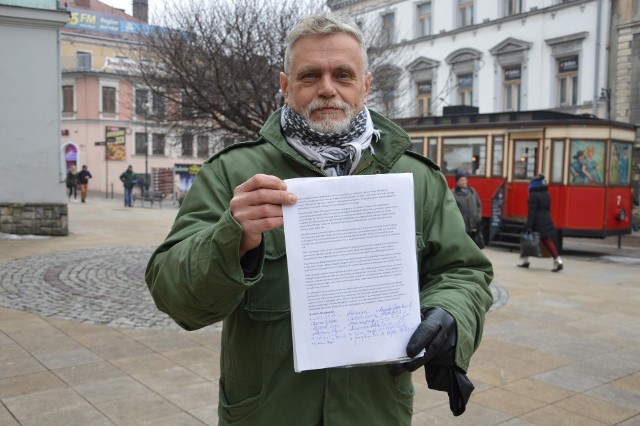 Jacek Litwin jest jednym z osiemnastu mieszkańców, którzy dążą do odwołania rady miejskiej w Tarnowie. Czy dojdzie do referendum?