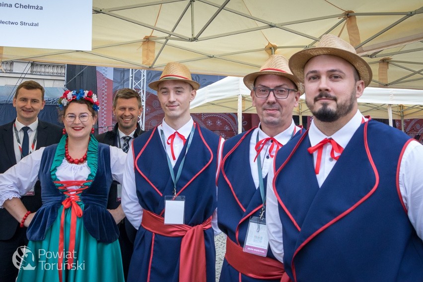 Nie tylko tradycyjny wieniec, ale także kilkuminutowy...