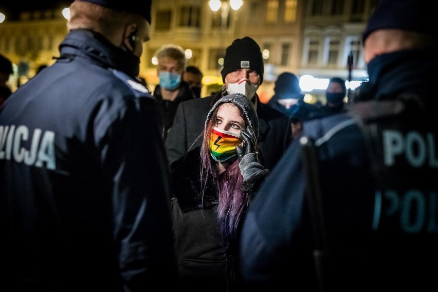 Stary Rynek, 23 listopada 2020 - manifestacja w ramach...