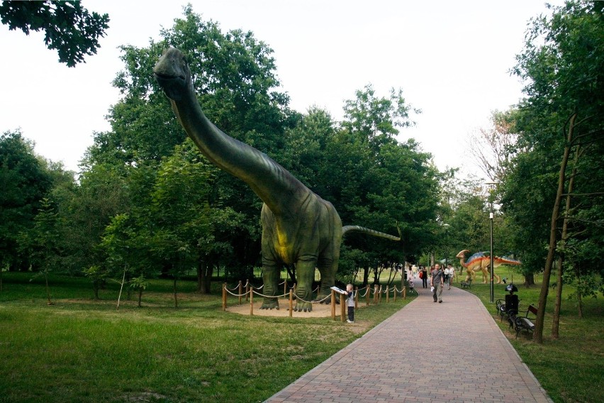 Dinozaury staną w Strzeszynku. Podobne parki mają już inne...