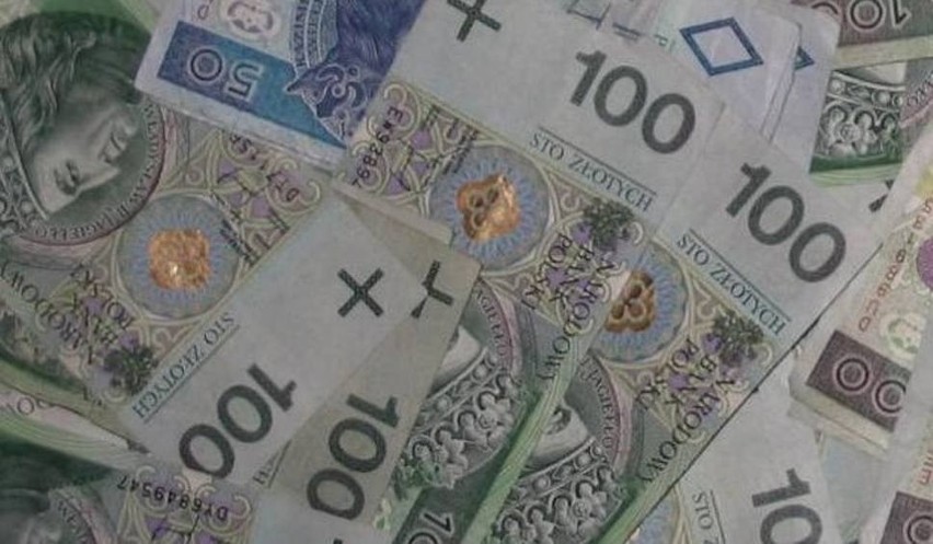 Komendant posiada oszczędności - 110 tysięcy złotych...