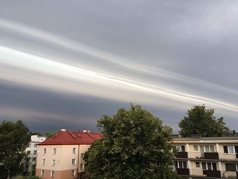 Burza w Białymstoku 10.08.2017. Pierwszy stopień zagrożenia (wideo, zdjęcia)