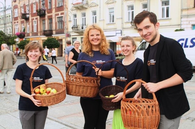 Akcja &#8222;Jedz jabłka na złość Putinowi&#8221; 