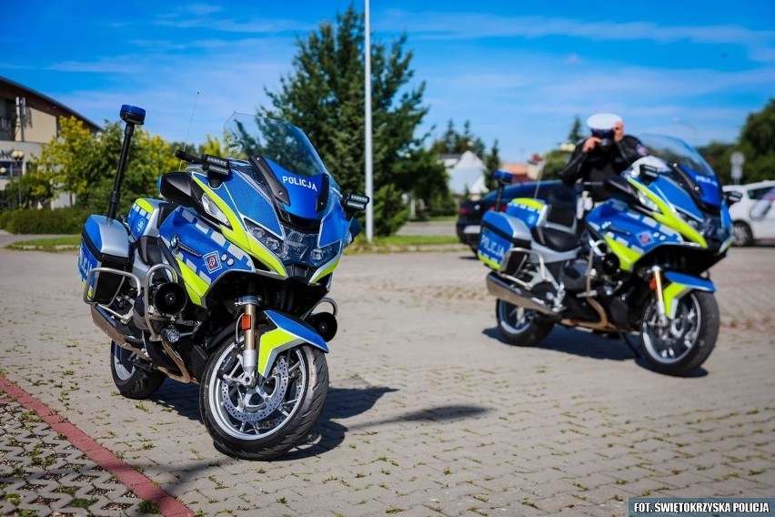 Policjanci z Kielc i Ostrowca mają nowe motocykle. Zobacz zdjęcia