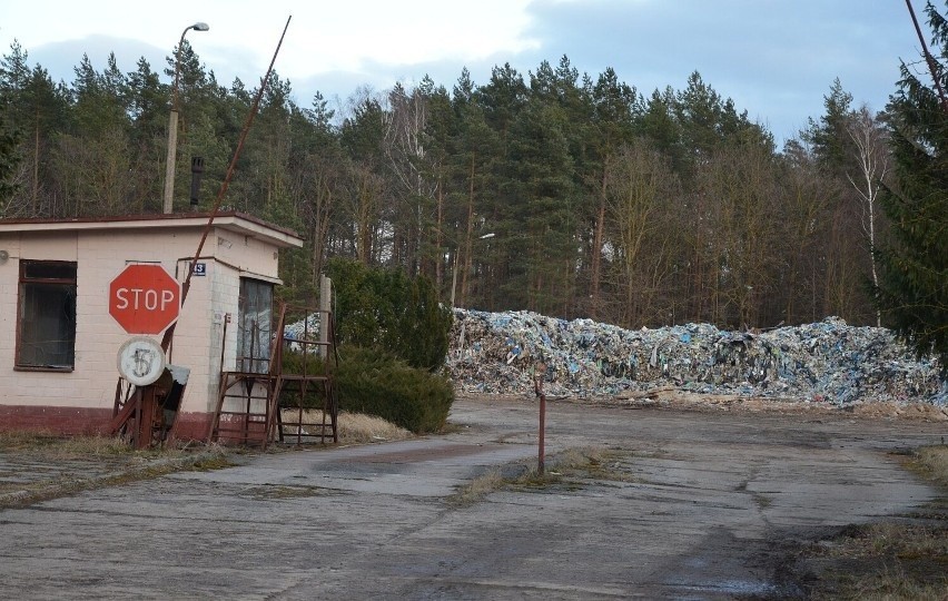 Dzikie wysypisko w Waplewie (gm. Stary Targ)! Sprawą zajął...