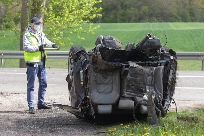 W czwartek (7 maja) doszło do tragicznego wypadku na drodze...