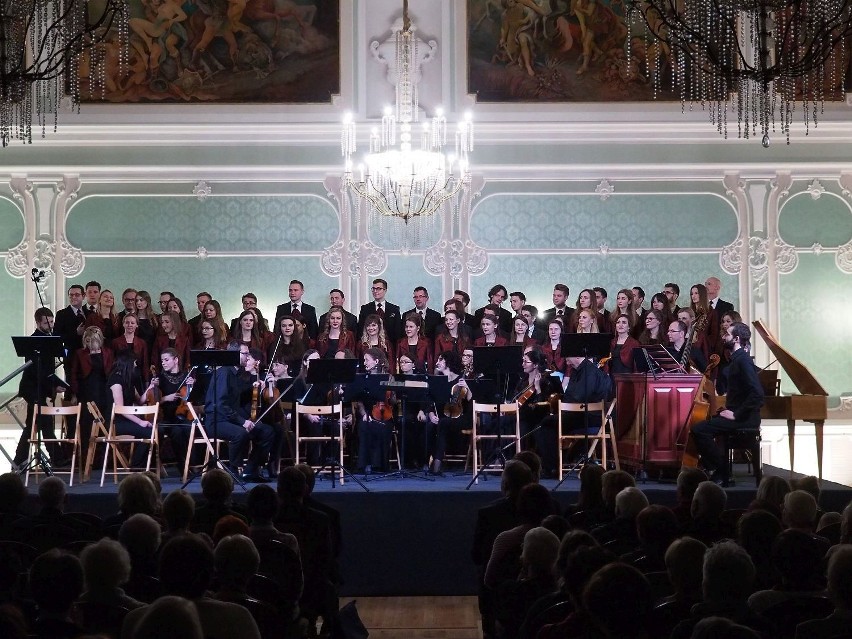 Pałac Branickich. Aula Magna. Festiwal Sztuk Dawnych -...