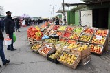 Sandomierz. - Kupujcie u nas warzywa i owoce - apelują rolnicy. Co w ofercie? [ZDJĘCIA] 