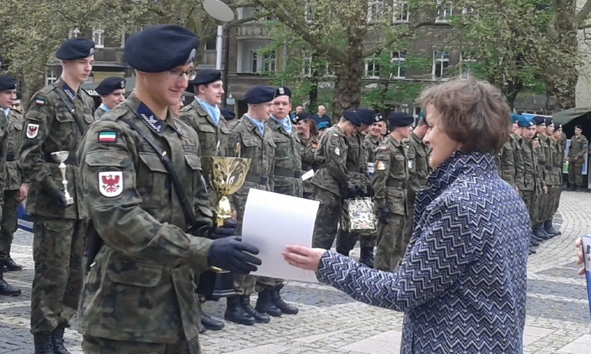 Pierwszy Przegląd Musztry był współorganizowany przez...