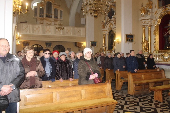 W Sanktuarium NMP u ojców Franciszkanów w Radziejowie odbyła się uroczysta msza święta - inaugurująca Popielec