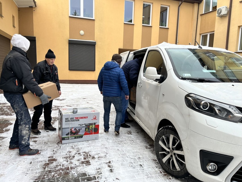 Wsparcie dla Ukrainy. Mieszkańcy Ostrołęki i powiatu ostrołęckiego zebrali artykuły, których brakuje mieszkańcom Ukrainy 