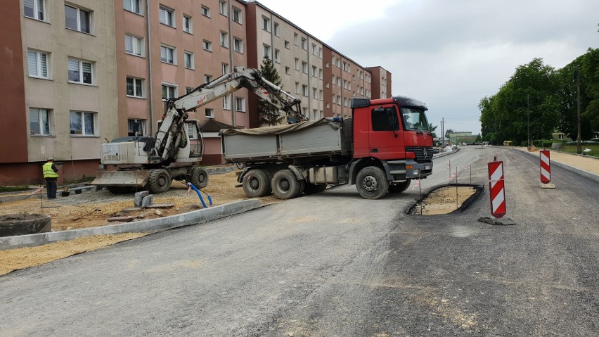 Ulica Gogolińska w Strzelcach Opolskich w trakcie...