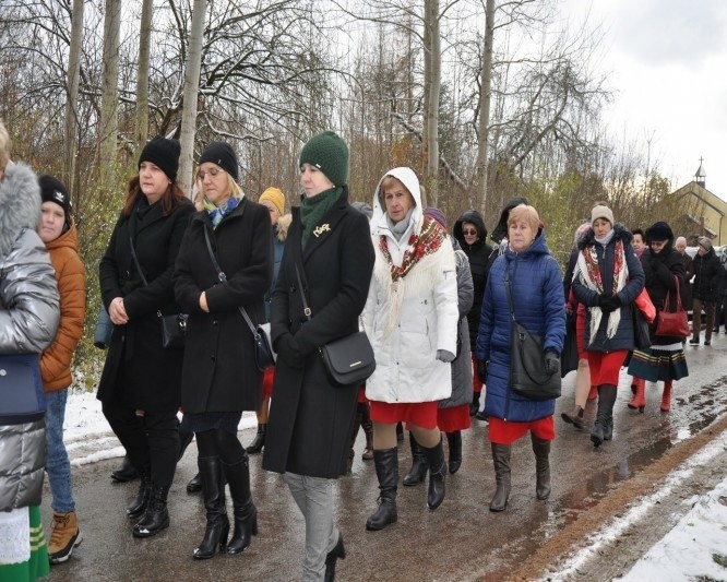Uroczyste obchody 80. rocznicy „krwawej niedzieli” w Bichniowie w gminie Secemin. Zobaczcie zdjęcia