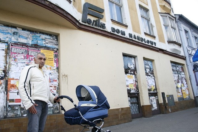 Nie mam pojęcia, czy obiekt jest własnością miasta czy osoby prywatnej. Tak czy owak naszej władzy powinno zależeć na wizerunku miasta - uważa Waldemar Zapolski