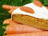 Przepis na ciasto marchewkowe - proste i pyszne. Zobacz, jak zrobić ciasto marchewkowe krok po kroku