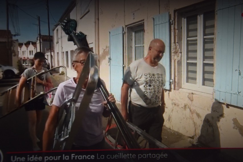 Kadr z dziennika telewizyjnego France 2 z dnia 16 września...