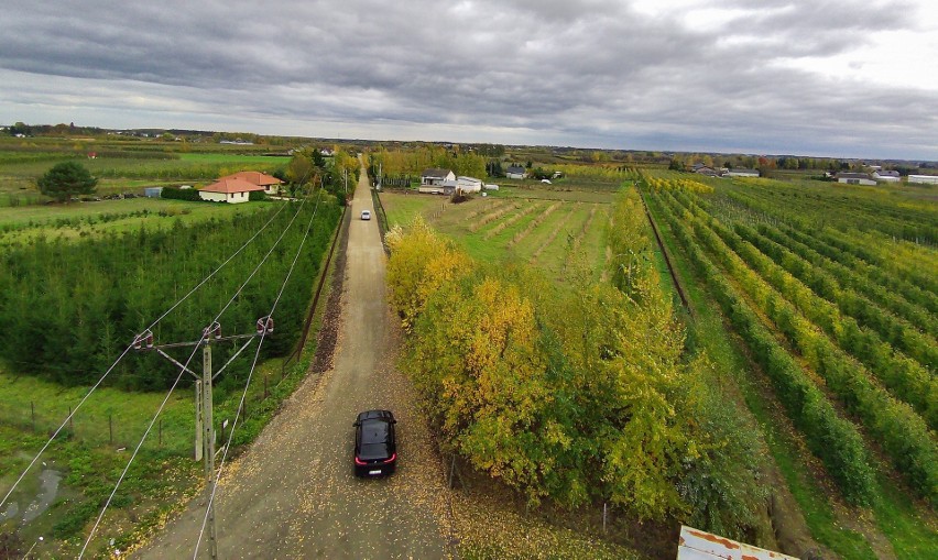 Kolejne dwie inwestycje drogowe w gminie Jasieniec zakończone. Mieszkańcy zyskali dojazd do gruntów rolnych