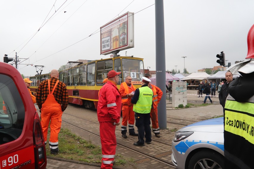 Wykolejenie tramwaju linii 3 na ulicy Dolnej (16 maja 2019)