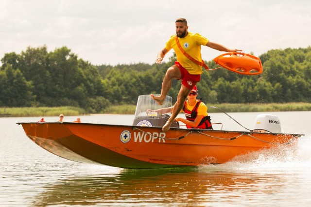 Ratownicy ze stanicy wodnej WOPR w podbydgoskim Borównie są już gotowi do akcji.