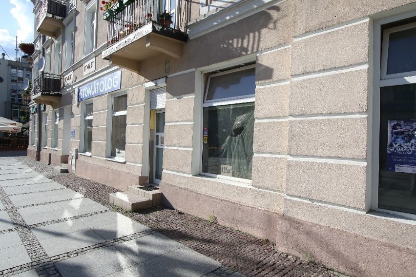 W miejscu gdzie mieściła się apteka przy ulicy Sienkiewicza...